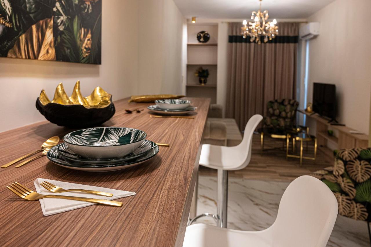 Psyche & Eros Mythical Suites Атина Екстериор снимка